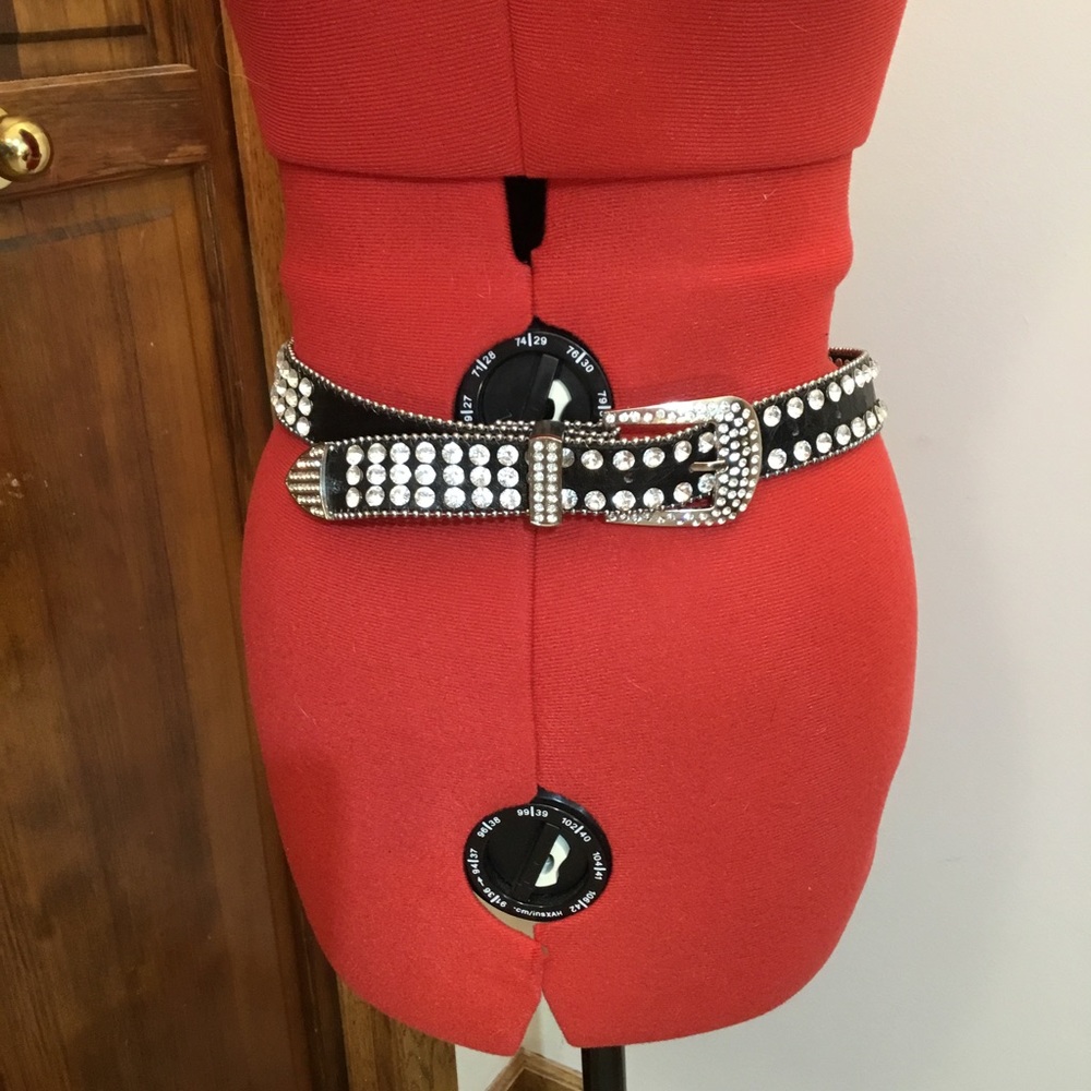 MMS Design Studio belt, size S, heavy bead & stone embellished